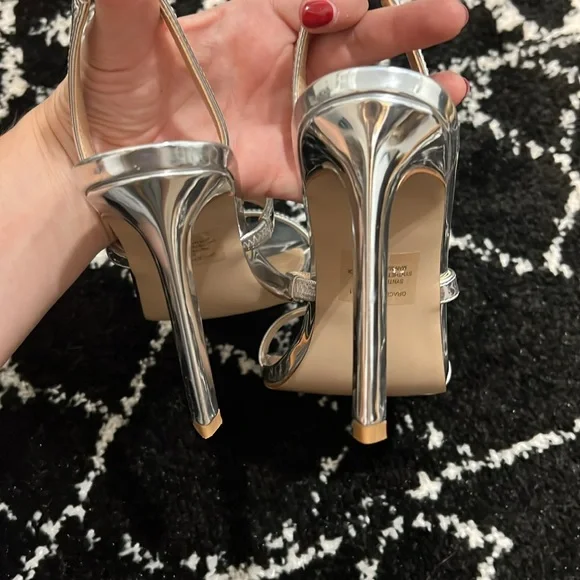 Steve Madden Sandals - Picture 3 of 4